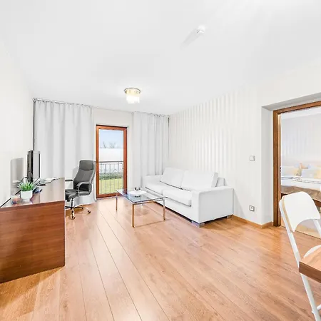 Prostorny Dvoupokojovy 52m2 Plzen