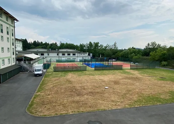 Prostorny Dvoupokojovy 52m2 Апартаменти Плзень