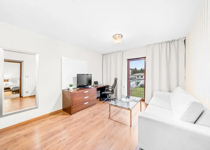 Prostorny Dvoupokojovy 52m2 *