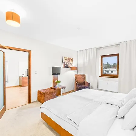 Prostorny Dvoupokojovy 52m2 Apartment Plzen